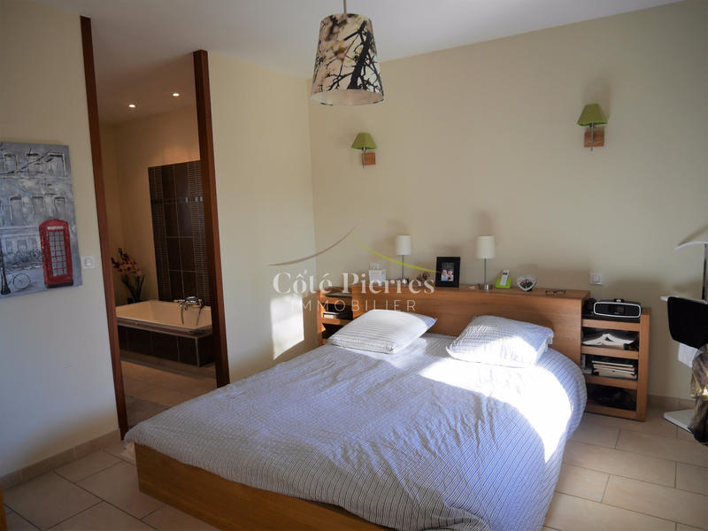 Villa - 145 m² - 4 pièces