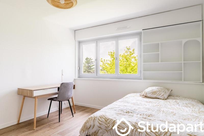 Chambre - 10 m² - 1 pièce