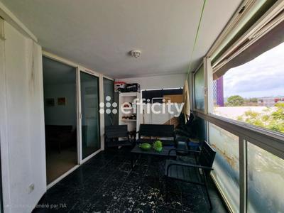 Appartement - 72 m² - 3 pièces