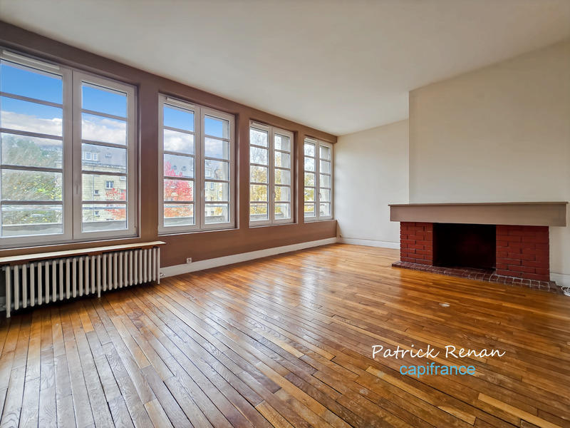 Appartement - 80 m² - 4 pièces