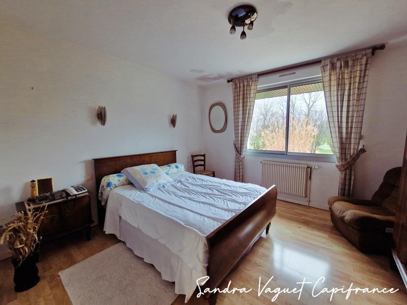 Maison - 176 m² - 7 pièces