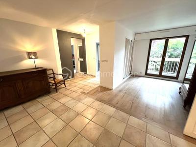 Appartement - 63 m² - 4 pièces