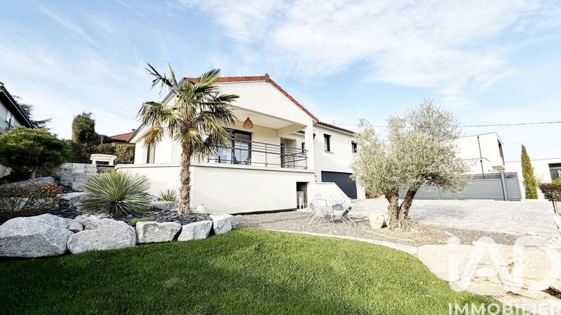 Maison - 106 m² - 5 pièces