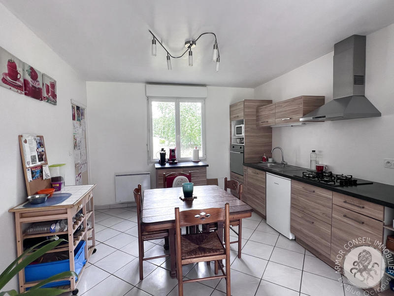 Maison - 110 m² - 6 pièces