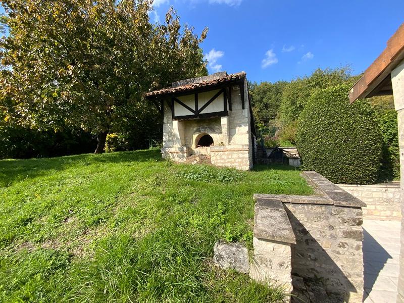 Maison - 121 m² - 5 pièces