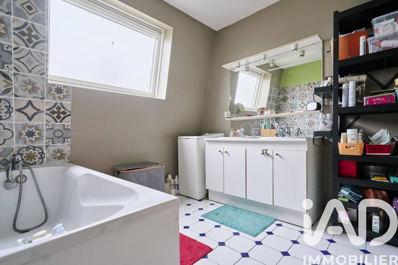 Maison - 84 m² - 4 pièces