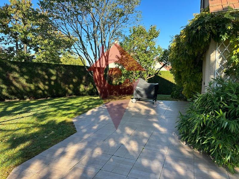 Maison - 170 m² - 6 pièces