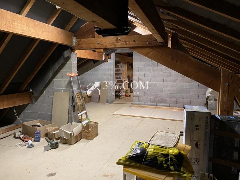 Maison - 211 m² - 6 pièces