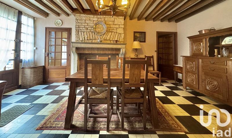 Maison - 182 m² - 10 pièces