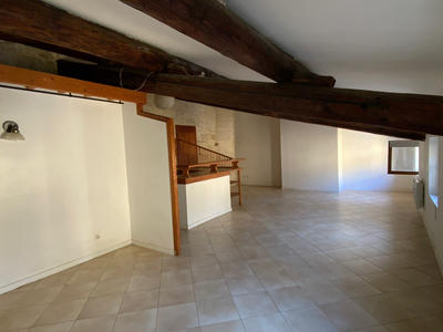 Appartement - 69 m² - 1 pièce