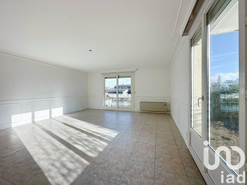 Appartement - 85 m² - 3 pièces