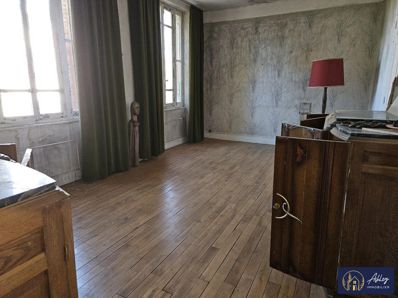Maison ancienne - 238 m² - 9 pièces