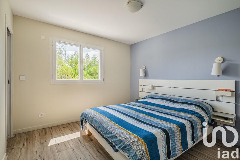 Maison - 195 m² - 8 pièces