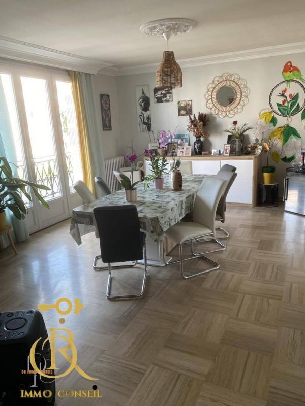 Pavillon - 183 m² - 6 pièces