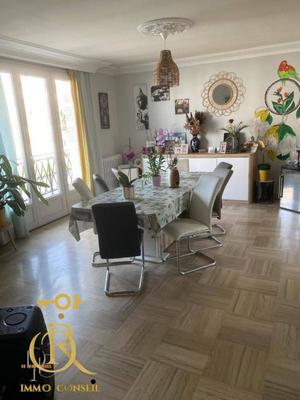 Pavillon - 183 m² - 6 pièces