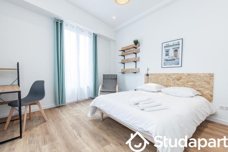 Chambre - 89 m² - 1 pièce