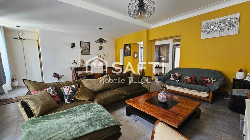 Maison - 160 m² - 4 pièces