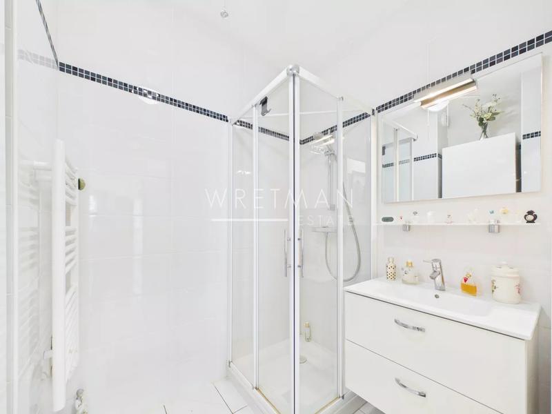 Appartement - 80 m² - 3 pièces