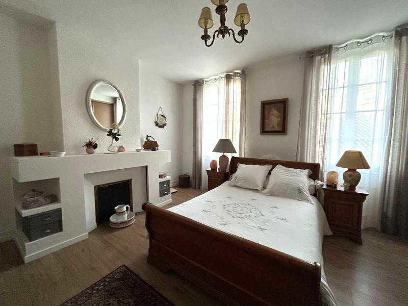 Appartement - 95 m² - 3 pièces