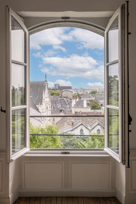 Appartement - 239 m² - 8 pièces