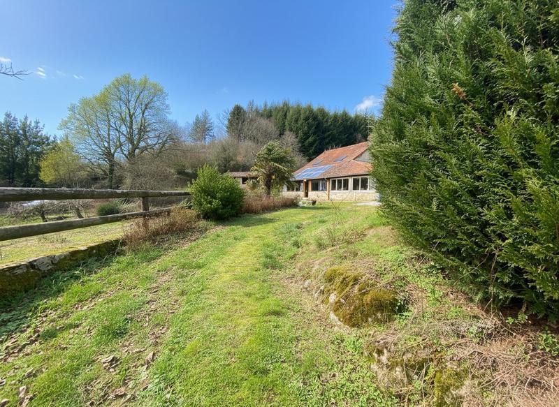 Maison - 162 m² - 8 pièces