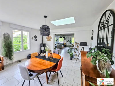 Maison - 182 m² - 6 pièces