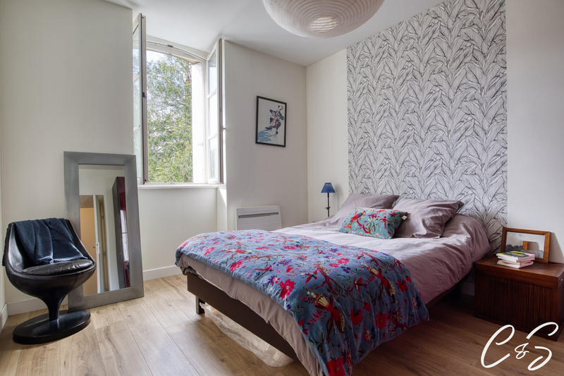 Appartement - 81 m² - 3 pièces