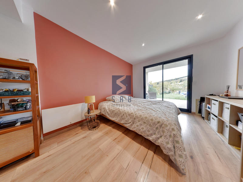 Villa - 120 m² - 5 pièces