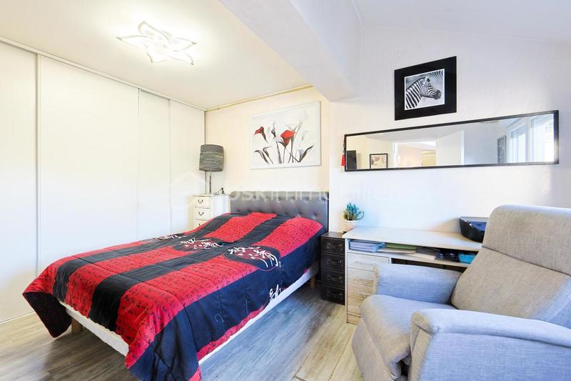 Maison de ville - 110 m² - 5 pièces