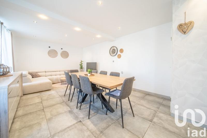 Maison - 80 m² - 4 pièces