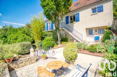 Maison - 131 m² - 6 pièces