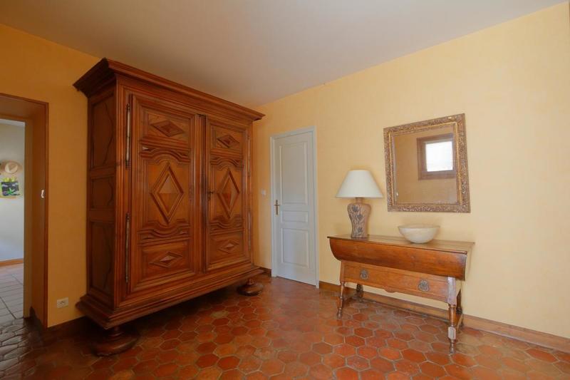 Maison - 290 m² - 11 pièces