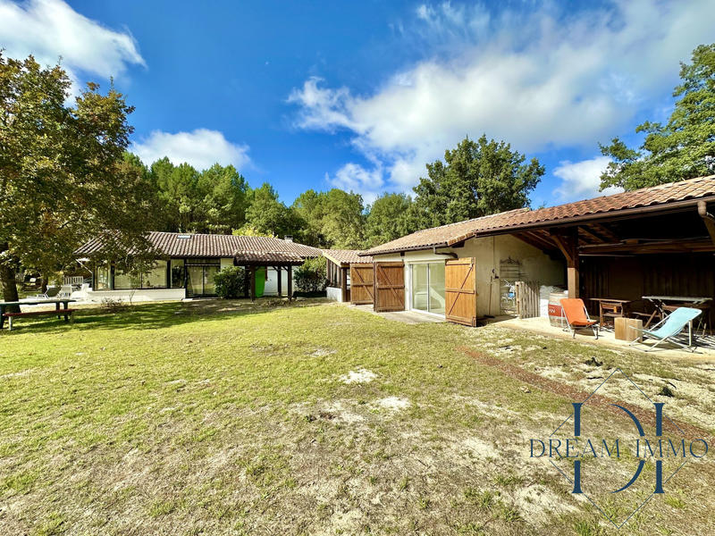 Maison ancienne - 188 m² - 6 pièces