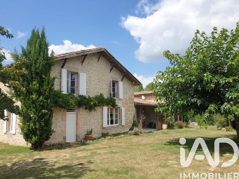 Maison de campagne - 318 m² - 9 pièces