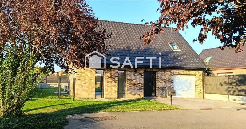 Maison - 95 m² - 4 pièces