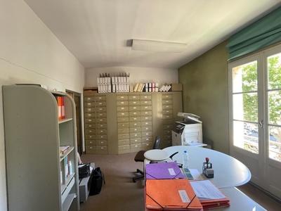 Appartement - 80 m² - 3 pièces