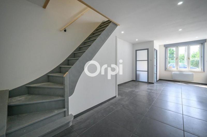 Maison - 99 m² - 4 pièces