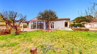 Maison - 146 m² - 4 pièces