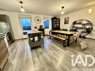 Appartement - 120 m² - 6 pièces