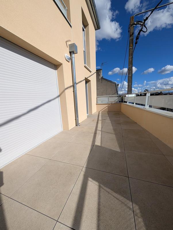 Appartement - 85 m² - 4 pièces