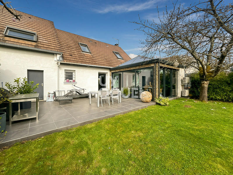 Maison - 149 m² - 6 pièces