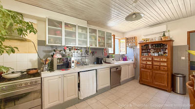 Maison - 179 m² - 6 pièces