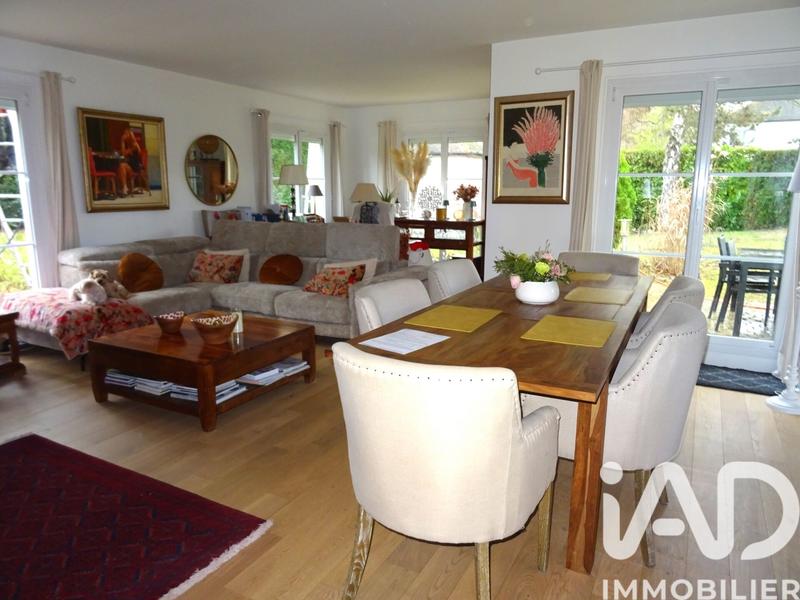 Maison - 144 m² - 5 pièces