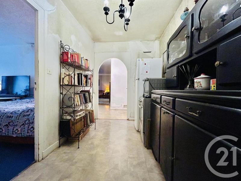 Maison de ville - 334 m² - 21 pièces