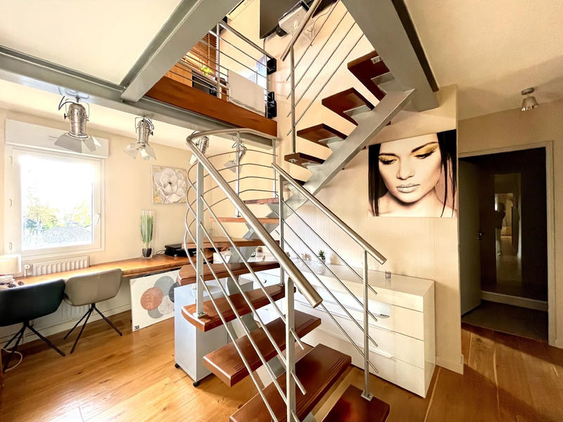 Duplex - 187 m² - 5 pièces