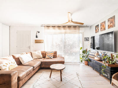 Maison - 98 m² - 4 pièces