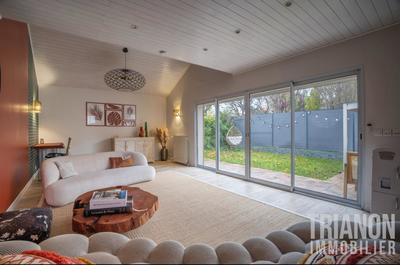 Maison de ville - 85 m² - 5 pièces