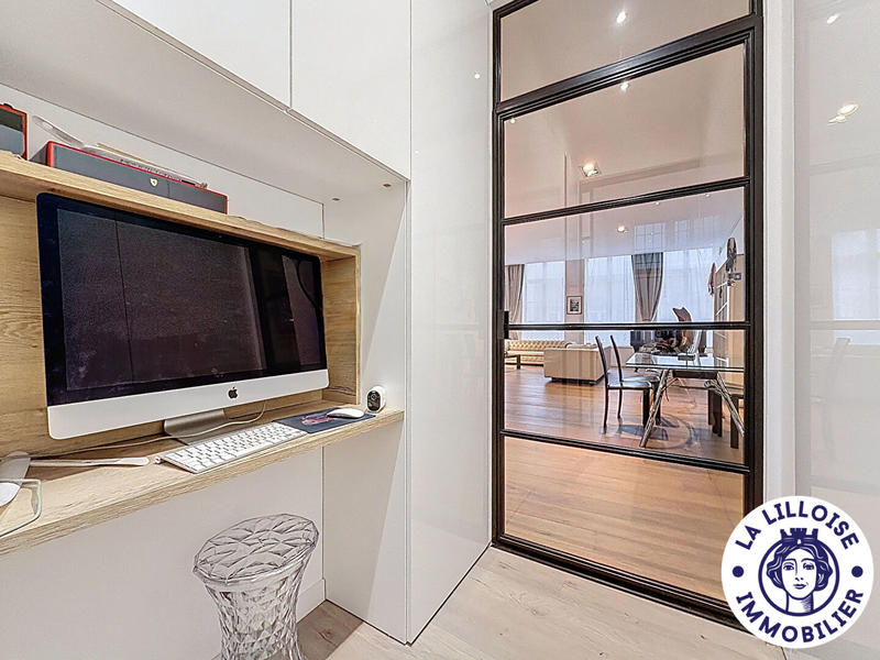 Appartement - 96 m² - 2 pièces