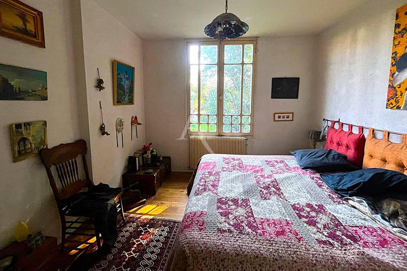 Maison - 156 m² - 7 pièces