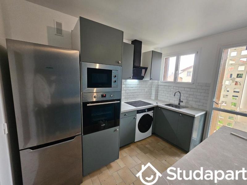 Chambre - 12 m² - 1 pièce